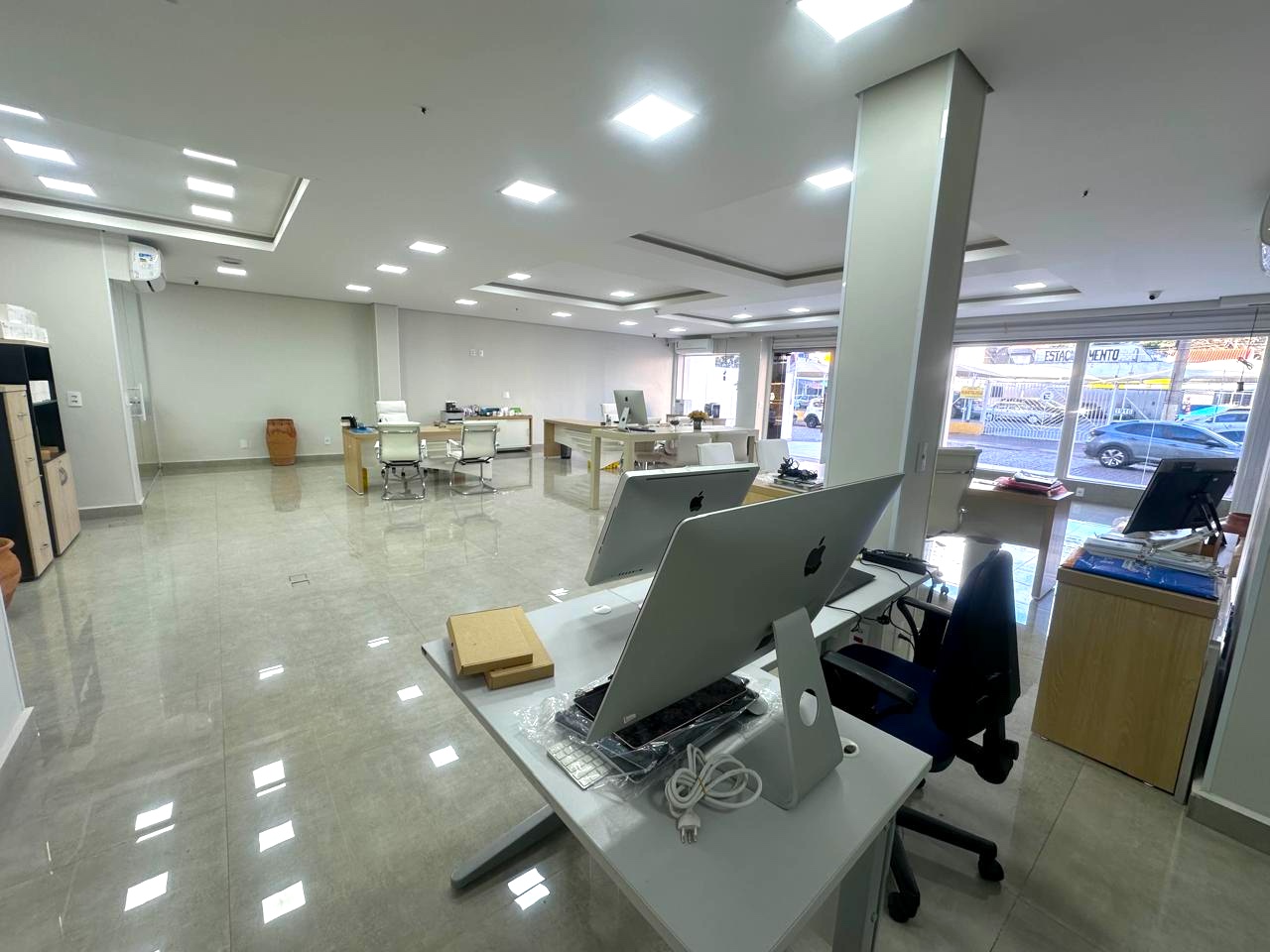 Apple cambui interno loja 3